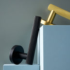 Door handle 308A-242 | Knurled | Black