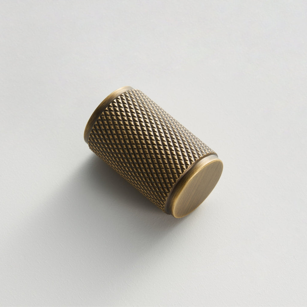 Knob CH035 | Knurled | Antique Brass