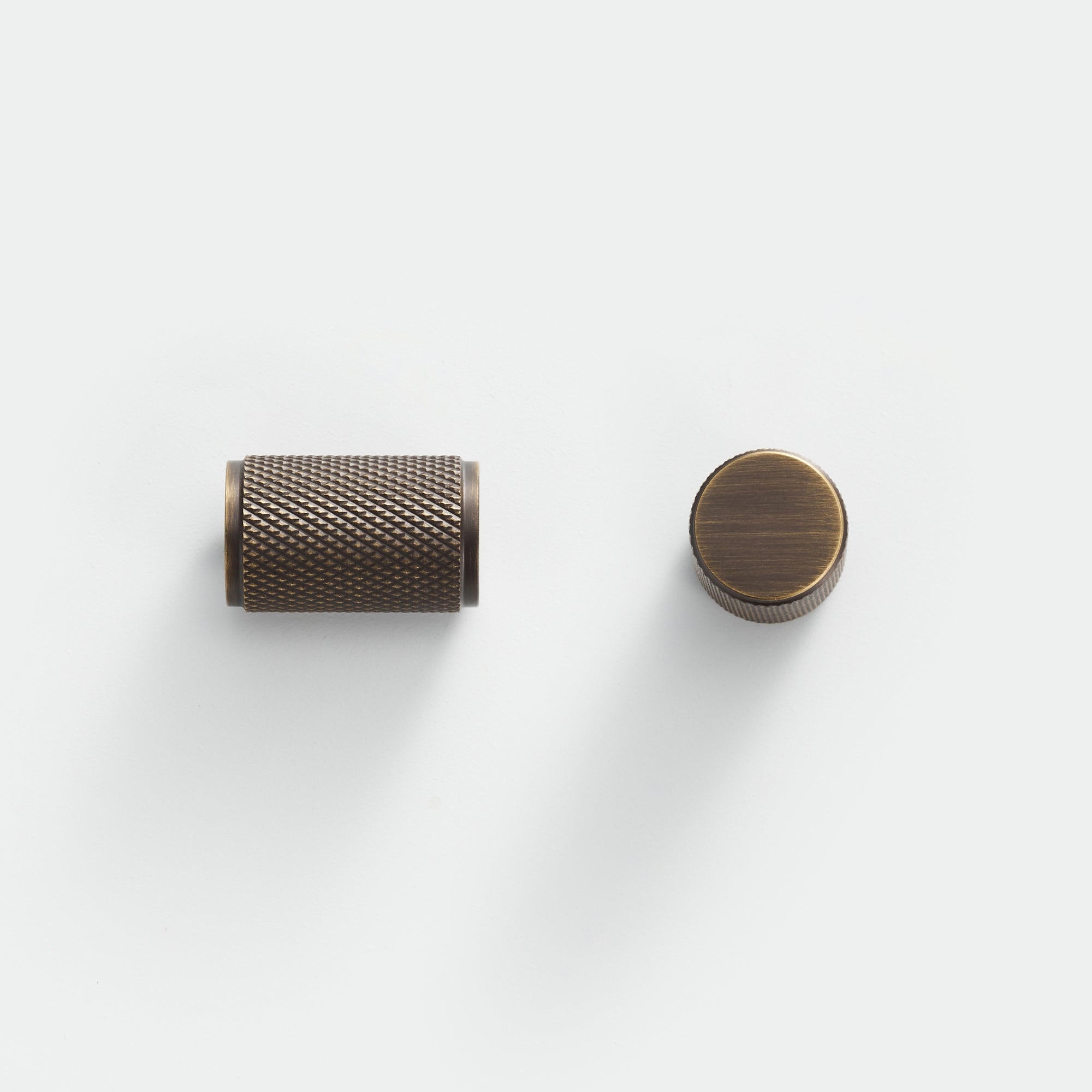 Knob CH035 | Knurled | Antique Brass