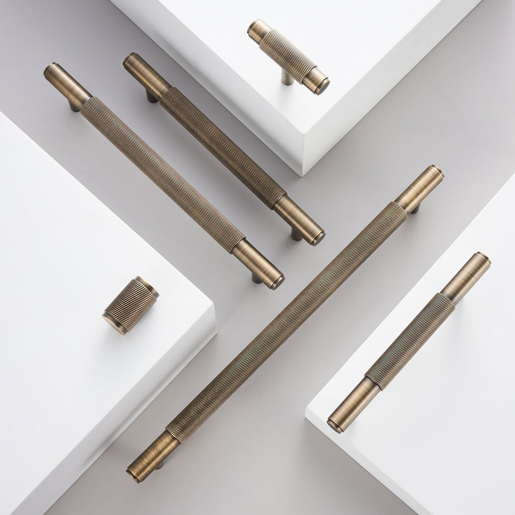 Pomello 3146 | Zigrinato | Ottone Antico