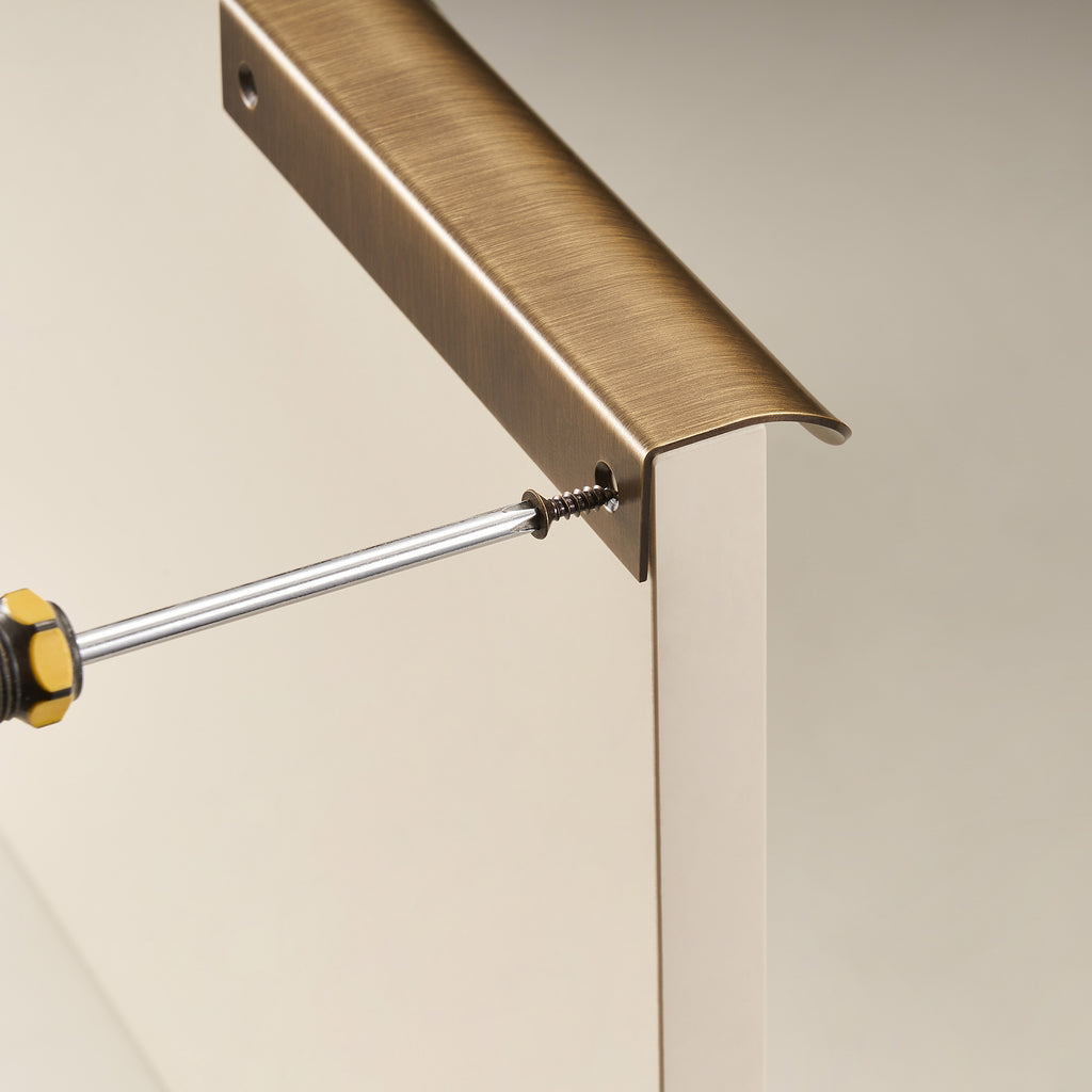 Handle CH015 | Profile | Antique Brass