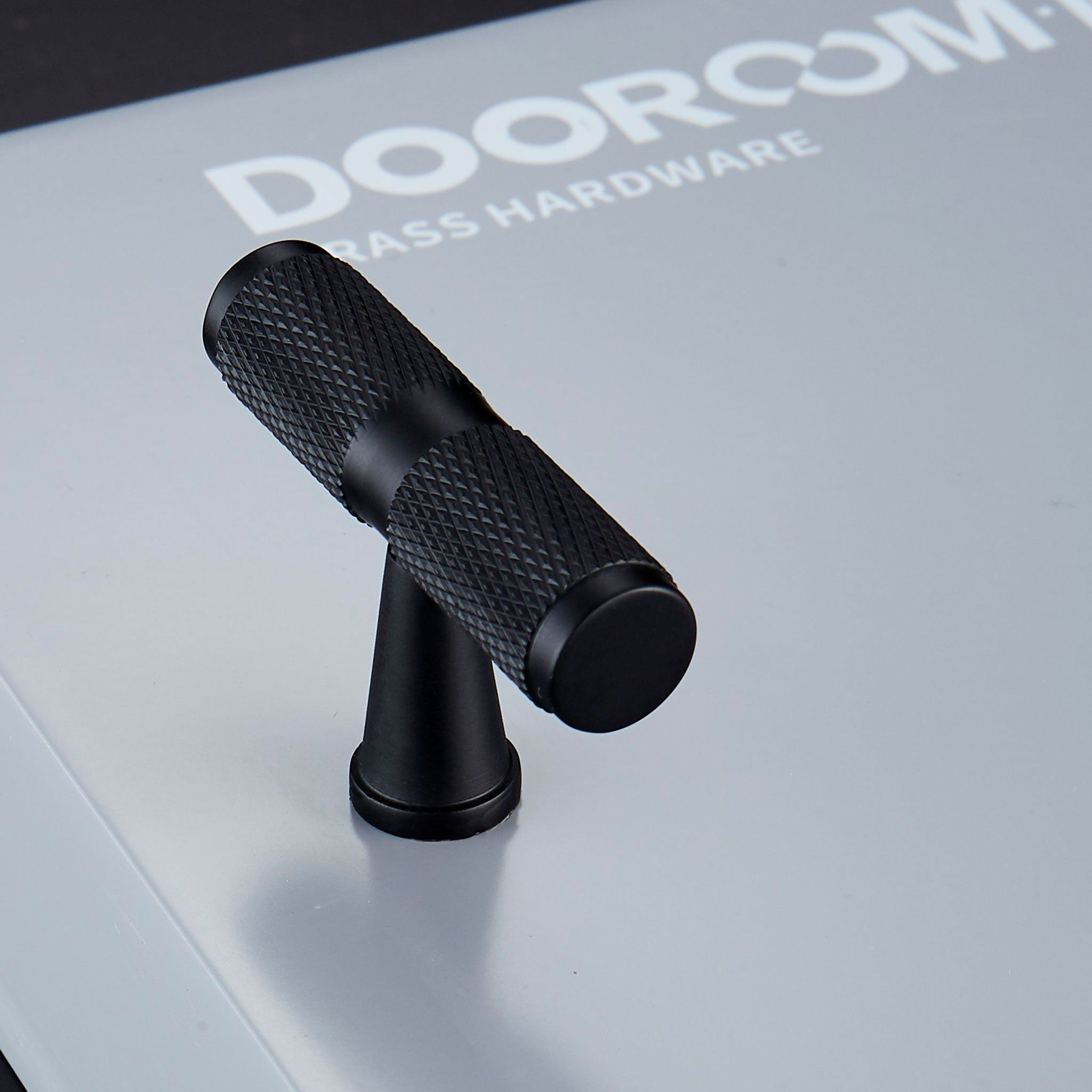 Svart - Dooroom